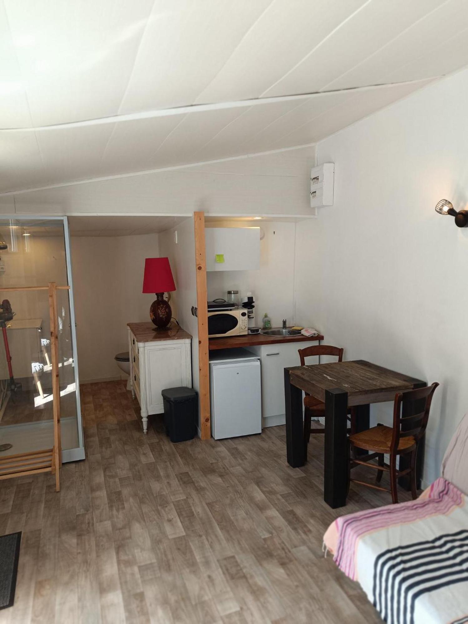 Le Studio Au Calme A Royan Exterior photo